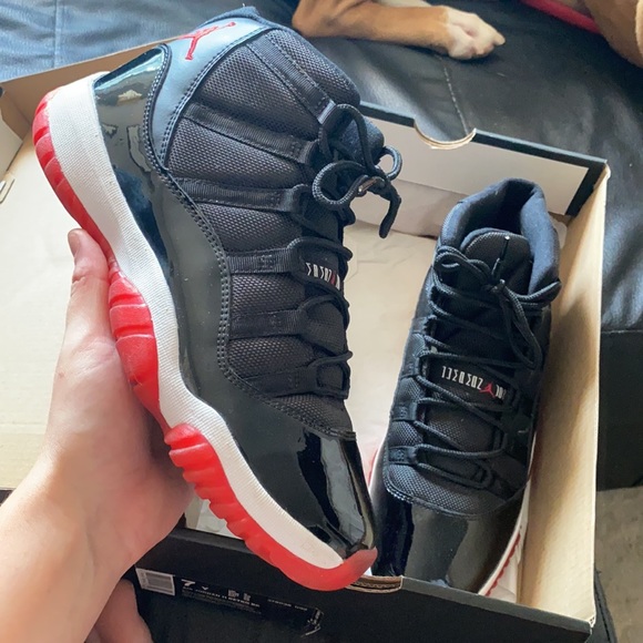 AIR JORDAN 11 RETRO 'BRED - Picture 3 of 3